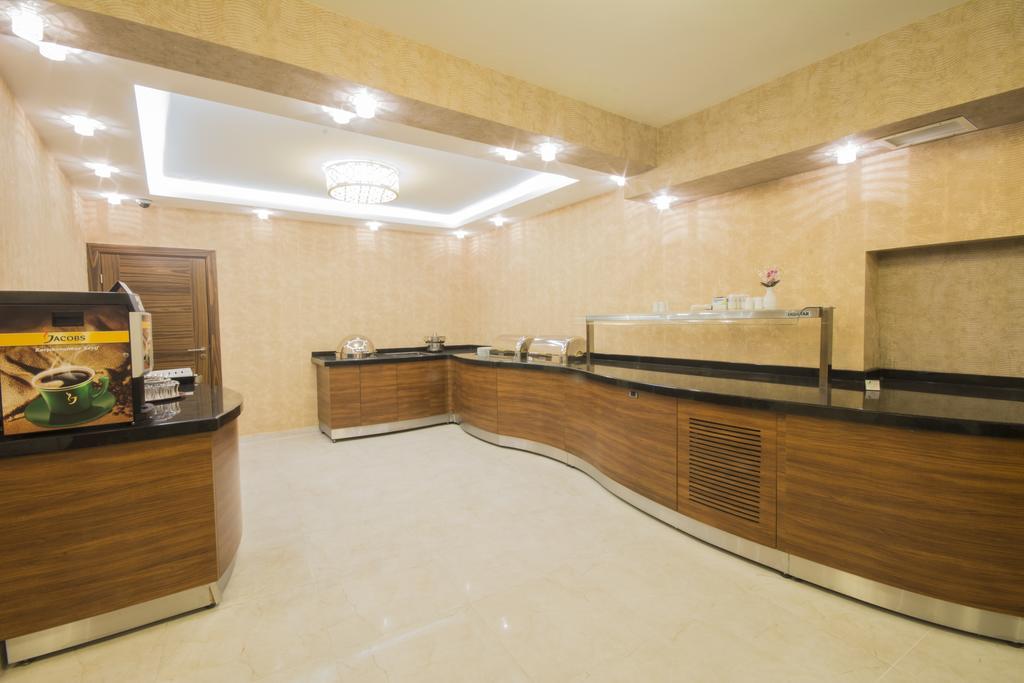 Hotel Business Han نفسهير المظهر الخارجي الصورة