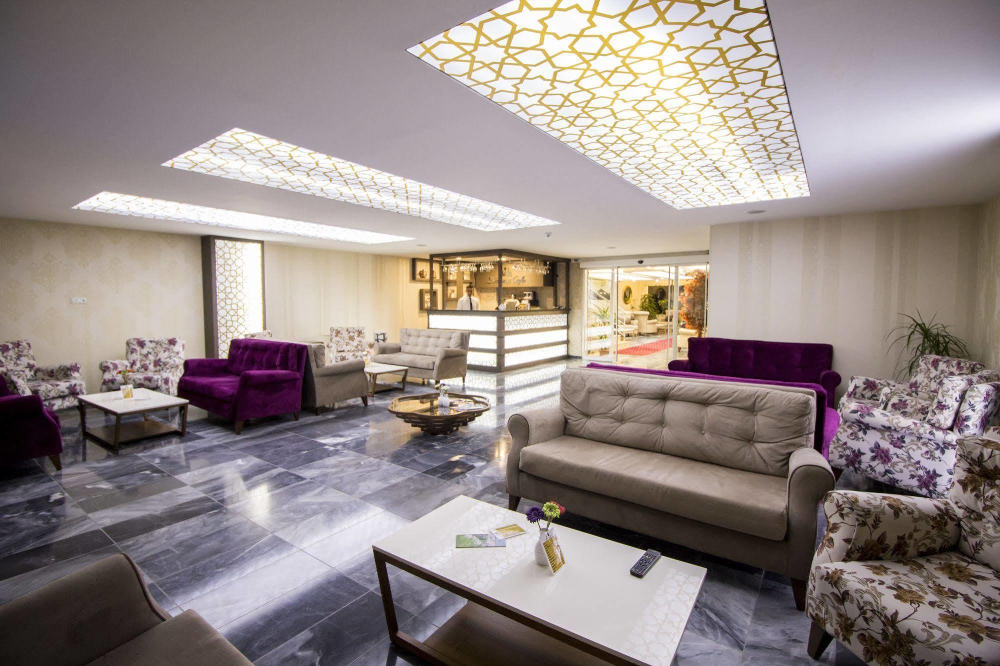 Hotel Business Han نفسهير المظهر الخارجي الصورة