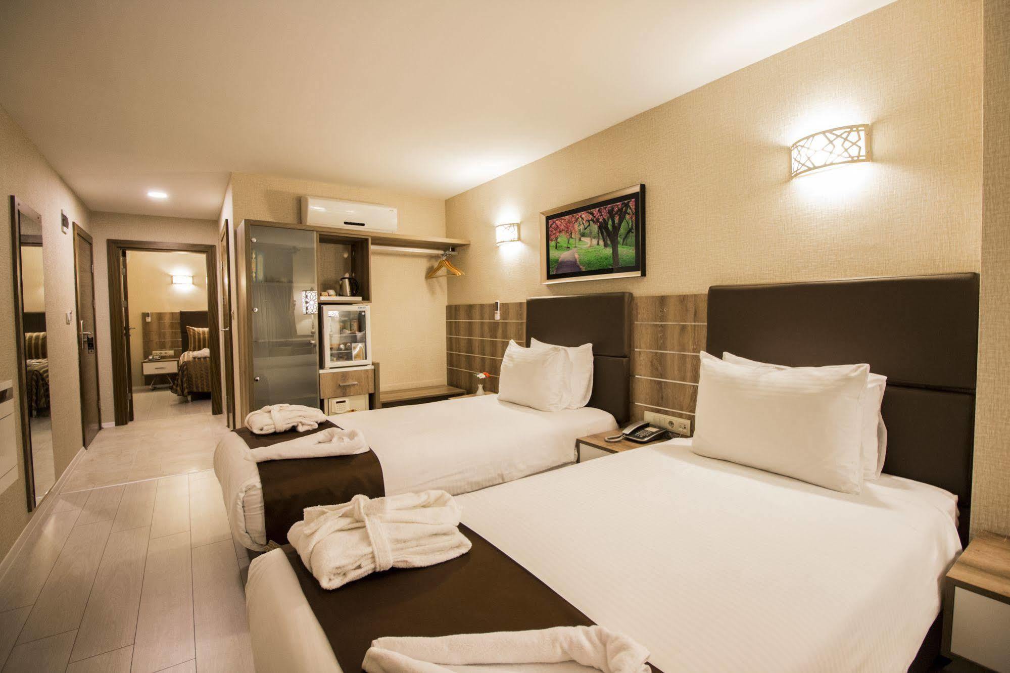 Hotel Business Han نفسهير المظهر الخارجي الصورة